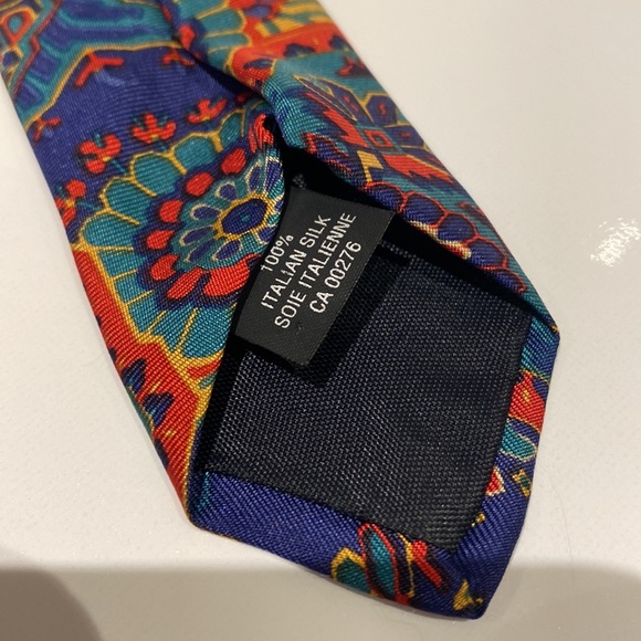 Yves Saint Laurent Men’s Tie - Picture 3 of 3